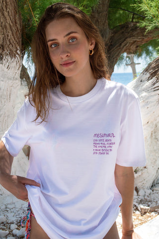 “Mesimvria” Oversized White T-Shirt