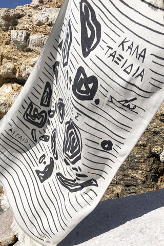 “Aigaio” Beach Towel in Black