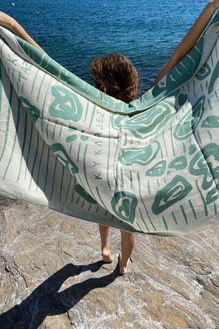 “Aigaio” Beach Towel in Mint