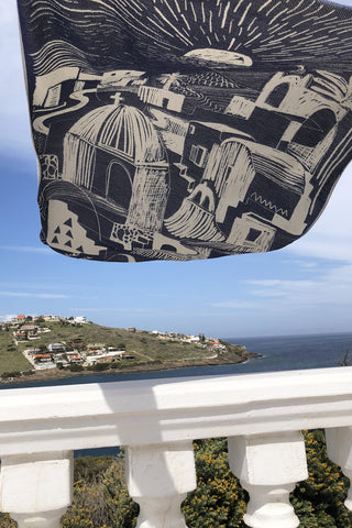 “Oia” Beach Towel in Blue Navy