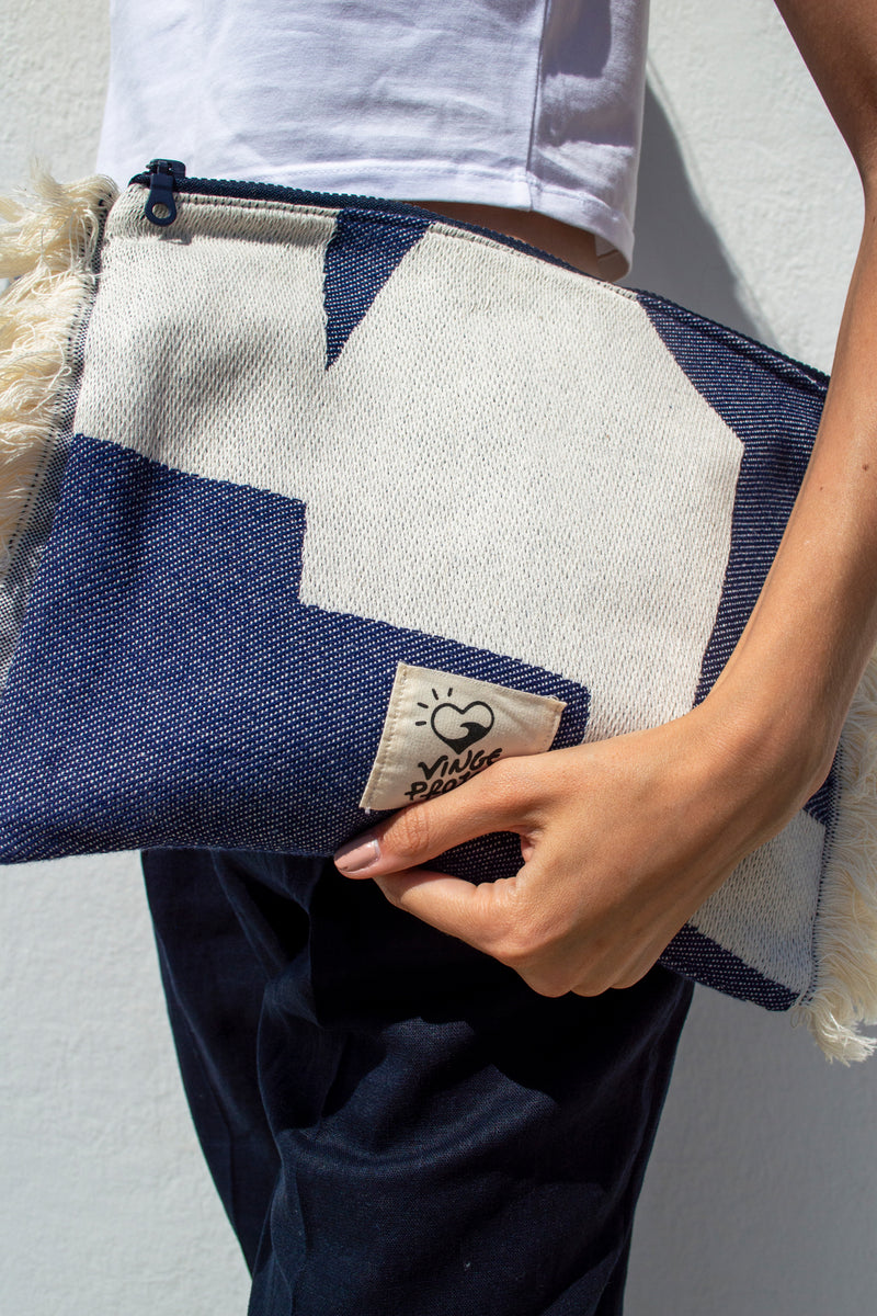 "Cyclades" Clutch Bag in Blue Navy