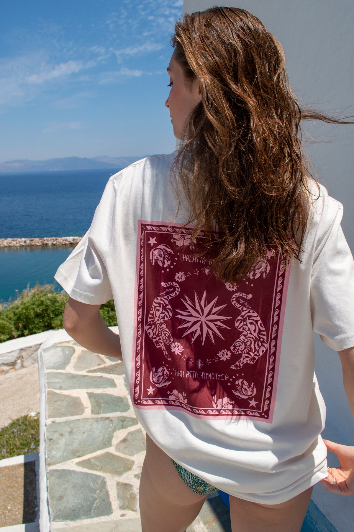 “Thalatta Hypnotica” Oversized Off White T-Shirt