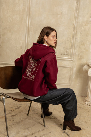 "Agapa An Tolmas" Burgundy Zaketa Hoodie One Size