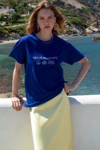"Ammos kai Afros" Island Navy T-Shirt 𝗢𝗻𝗲 𝗦𝗶𝘇𝗲