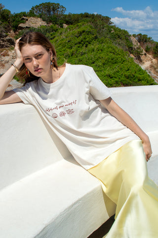 "Ammos kai Afros" Off White T-Shirt 𝗢𝗻𝗲 𝗦𝗶𝘇𝗲