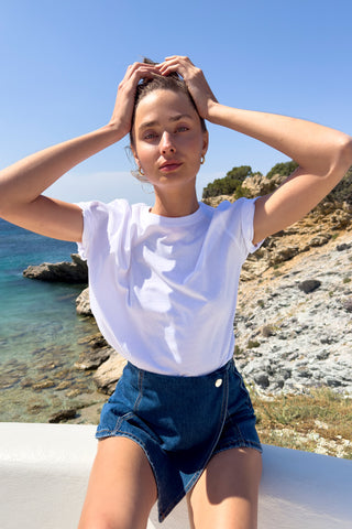 "Exo Salparei" White T-Shirt