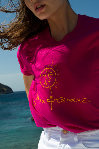 "Ksipna Ftasame" Magenta T-Shirt