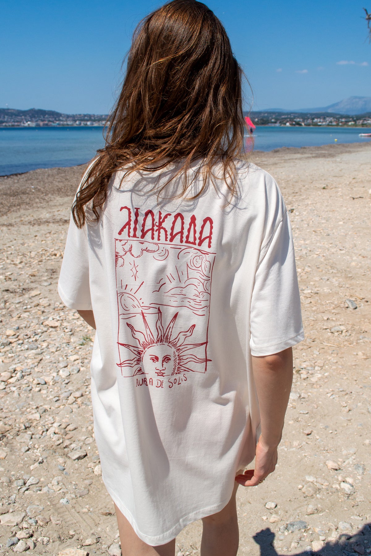 “Liakada” Oversized Off White T-Shirt