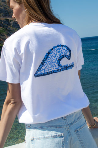 "Ena Kima ti Fora" Embroidered White T-Shirt