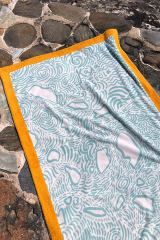 "Kala Taksidia" Beach Towel in Pistachio & Crema