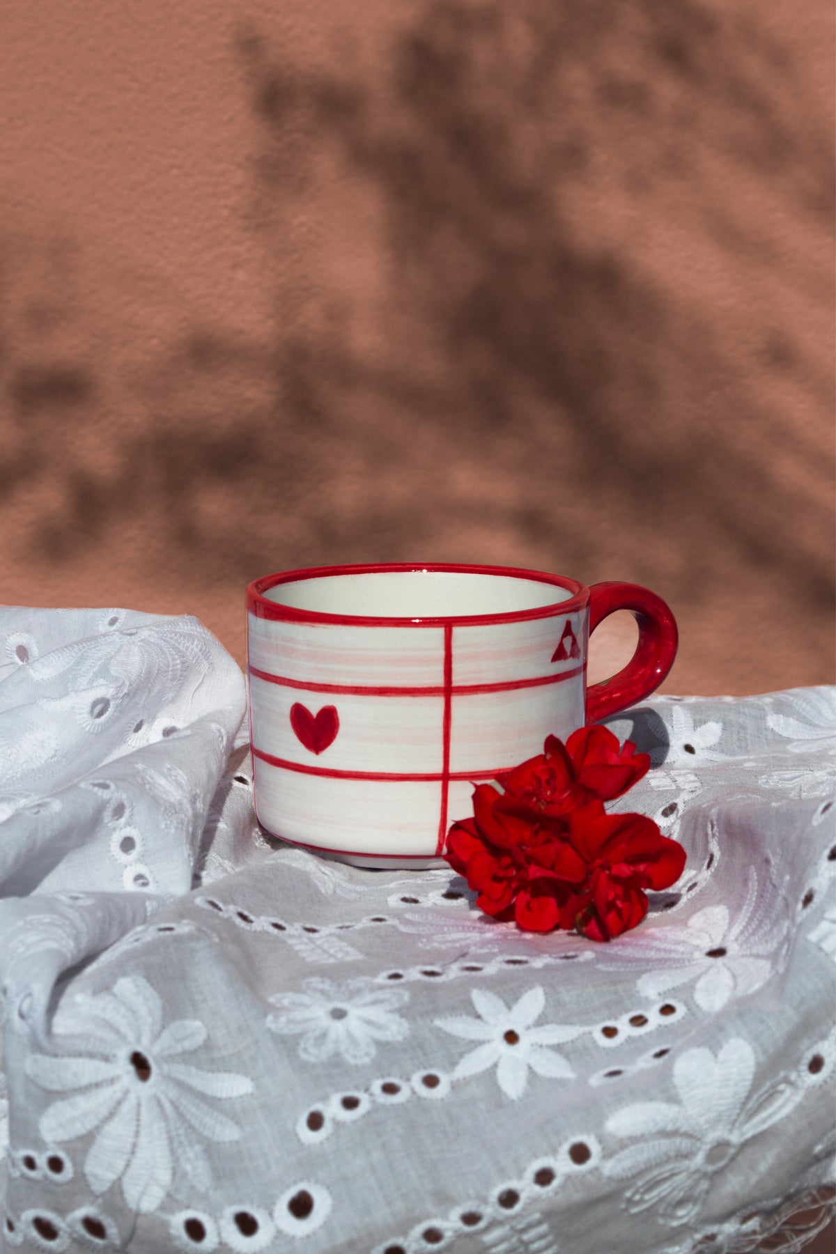 «Kerasma» Coffee Cup in Cherry Red