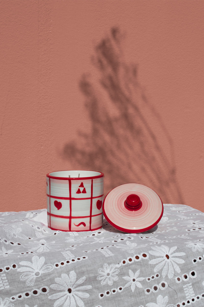 «Sokaki» Fig Candle in Cherry Red