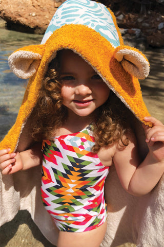 "Kala Taksidia" Kid’s Towel in Pistachio & Crema
